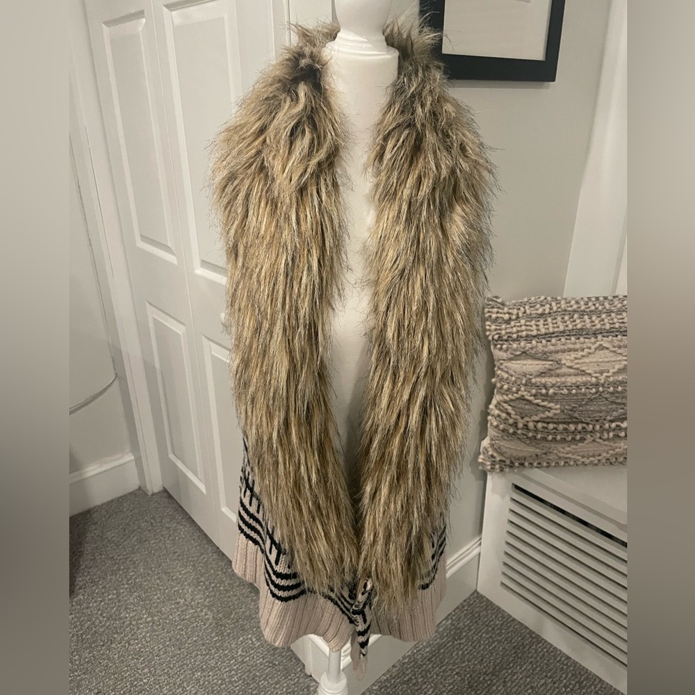 Womens Fur lined BB Dakota Sweater